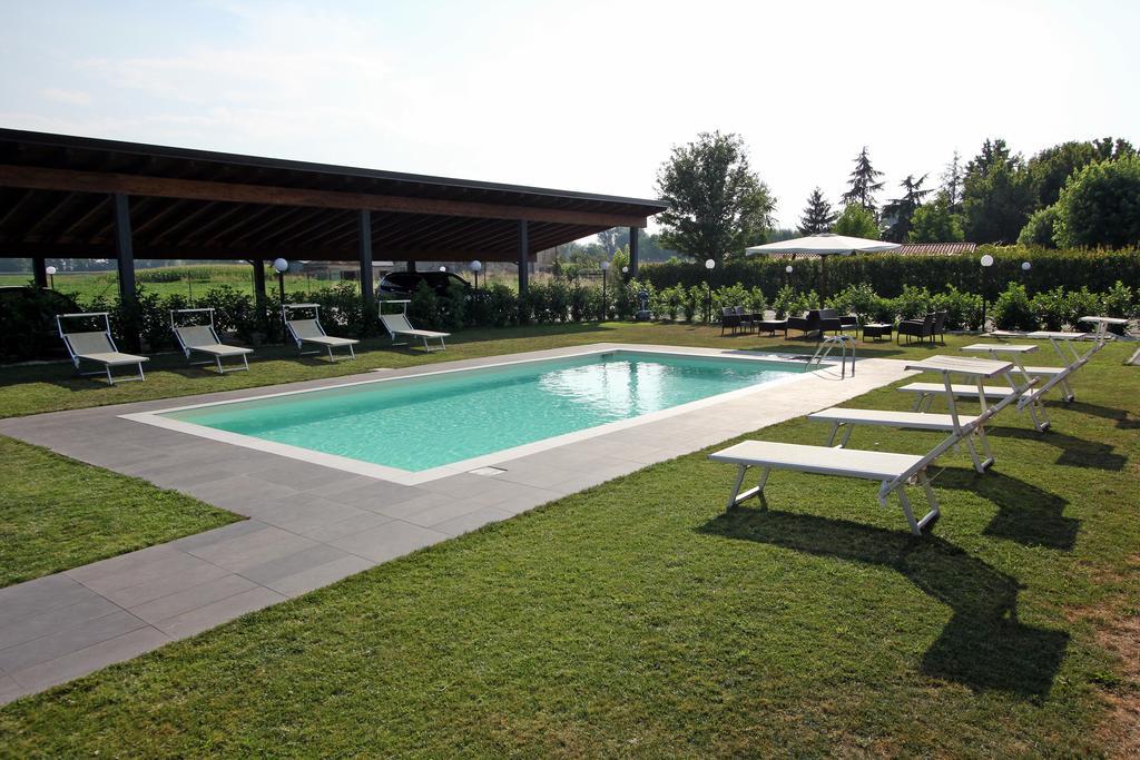 Corte Di Frara Parma Room photo